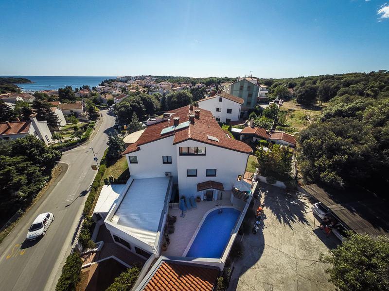 Apartment Villa Holiday II Πούλα Εξωτερικό φωτογραφία